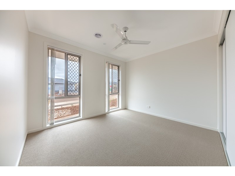 20 Clarice Crescent, Brookfield VIC 3338