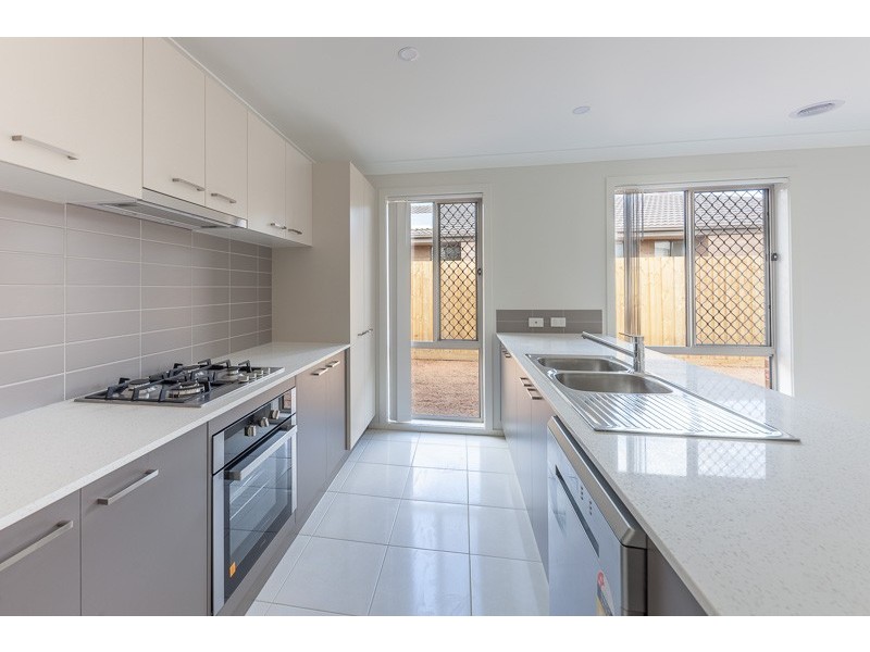 20 Clarice Crescent, Brookfield VIC 3338