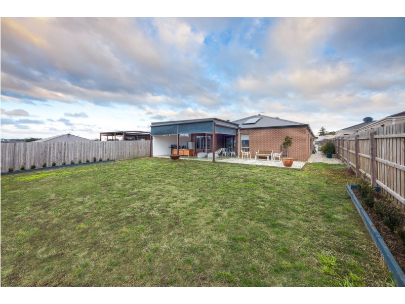 6 Morand Street, Gisborne VIC 3437