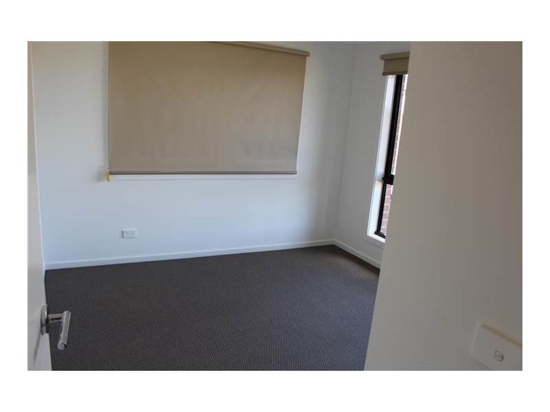 72 Rosenthal Boulevard, Sunbury VIC 3429