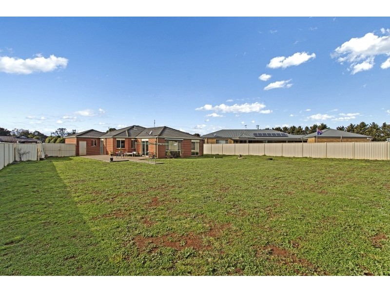 5 James Patrick Way, Lancefield VIC 3435