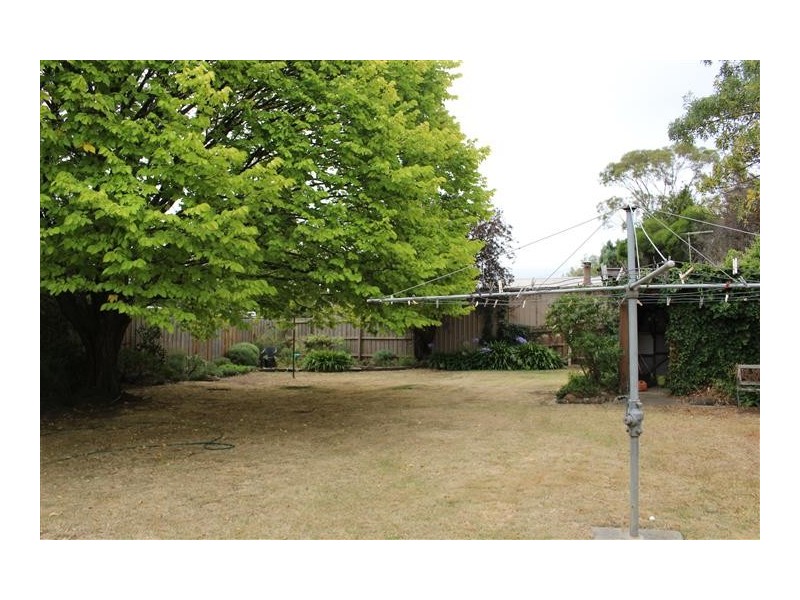 60 Fersfield Road, Gisborne VIC 3437