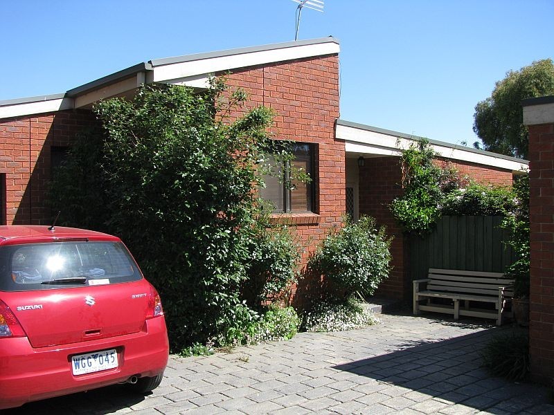 7/36  Stephen Street, Gisborne VIC 3437