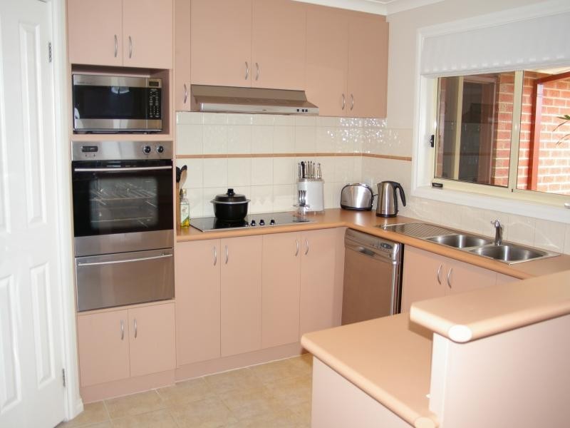 8 Hilltop Way, Gisborne VIC 3437