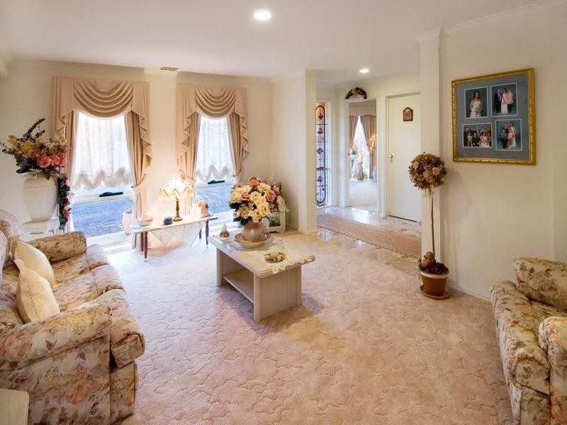 225 Kilmore Rd, Gisborne VIC 3437