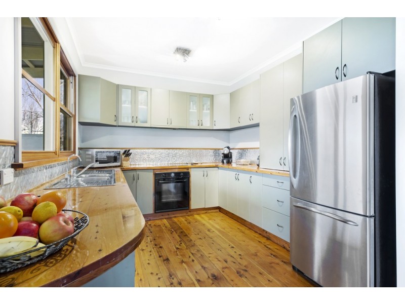 3 Bloomfield Road, Gisborne VIC 3437