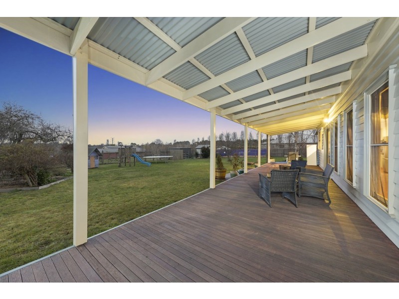3 Bloomfield Road, Gisborne VIC 3437