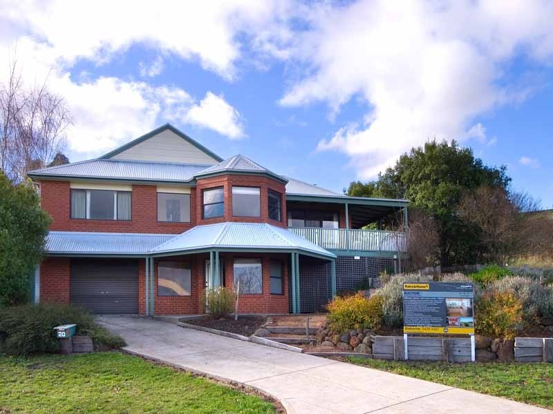 20 Frith Rd, Gisborne VIC 3437