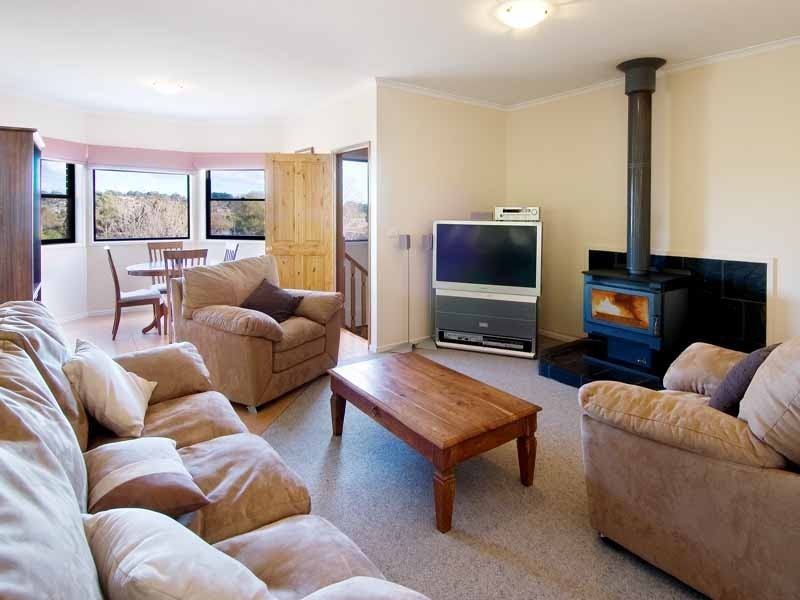 20 Frith Rd, Gisborne VIC 3437