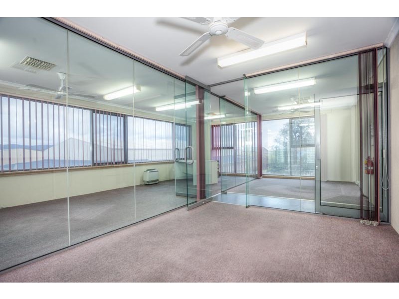 Factory 1/ 76 Barry Road, New Gisborne VIC 3438