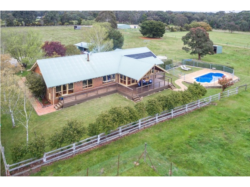65 Webb Road, Bullengarook VIC 3437