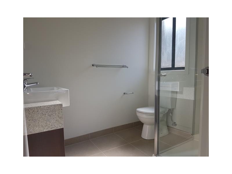 5 Eileens Way, Sunbury VIC 3429