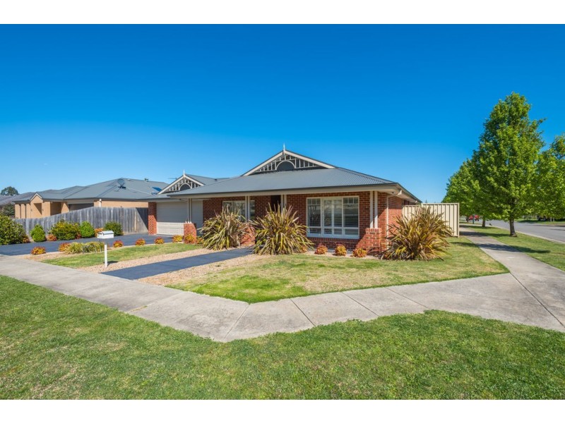 181 Station Road, New Gisborne VIC 3438
