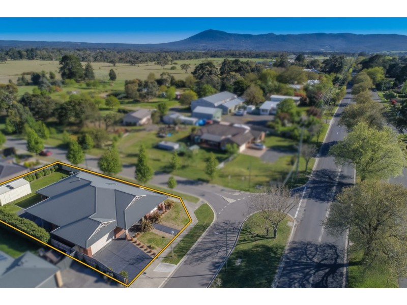 181 Station Road, New Gisborne VIC 3438
