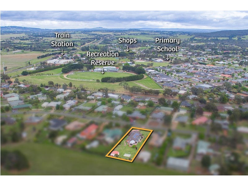 9 Cheriton Drive, Riddells Creek VIC 3431