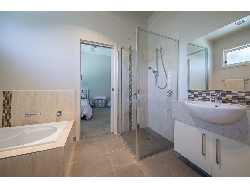 11-13 Dumbarton Way, Gisborne VIC 3437