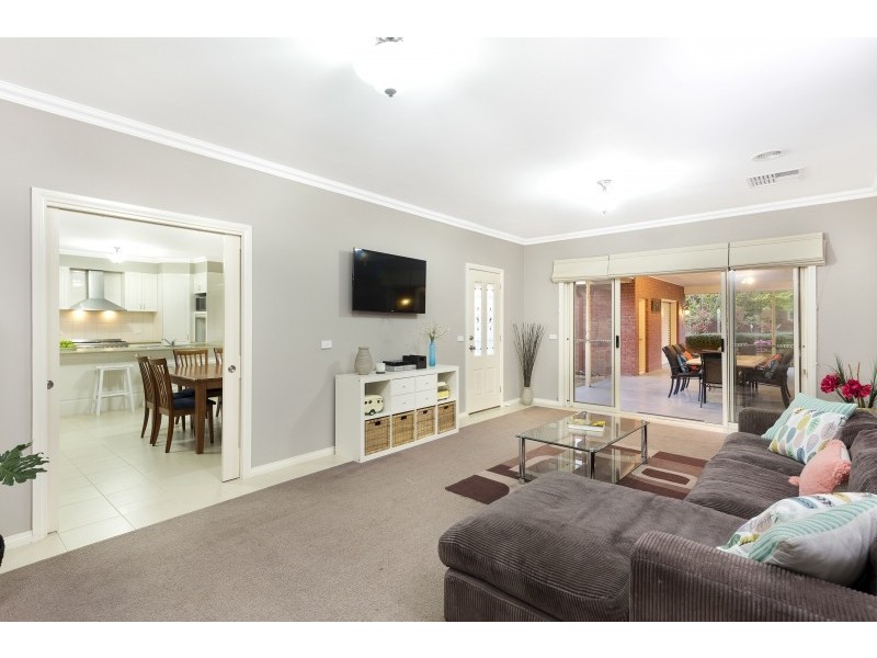 5-6 Freeman Court, Gisborne VIC 3437