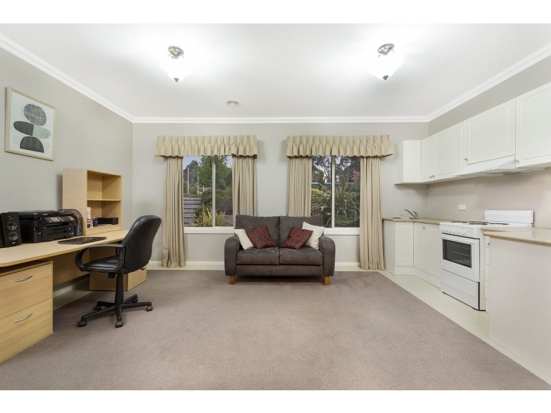 5-6 Freeman Court, Gisborne VIC 3437