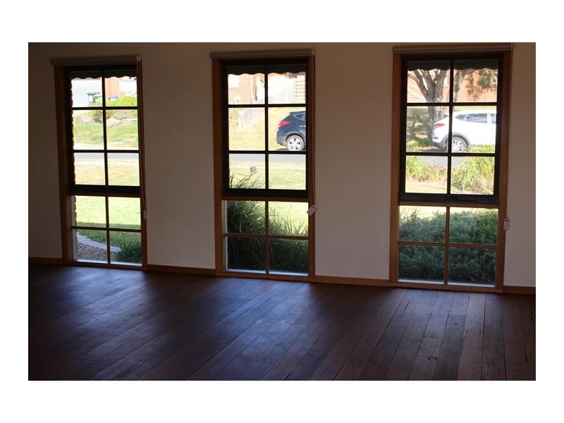 6 Baradine Court, Sunbury VIC 3429