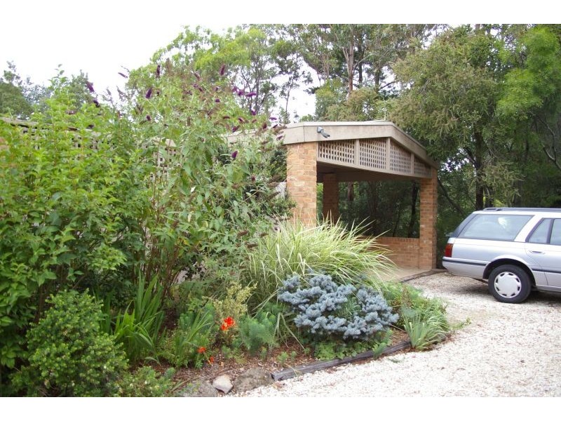 19  Bellhouse Street, Macedon VIC 3440