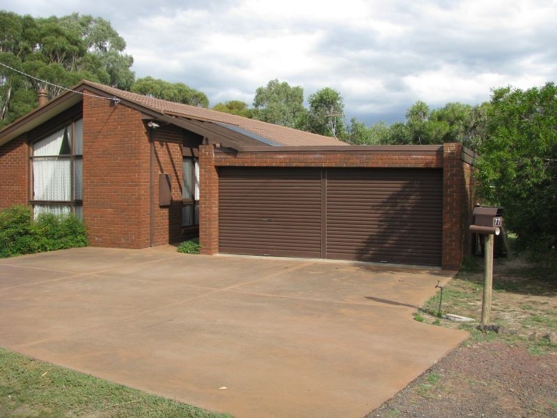 77 Racecourse Road, Riddells Creek VIC 3431