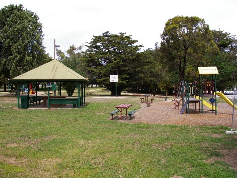 12-22 Bolithos Rd, Riddells Creek VIC 3431