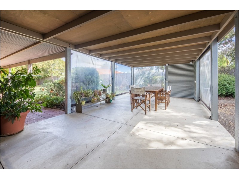 68 Fersfield Road, Gisborne VIC 3437