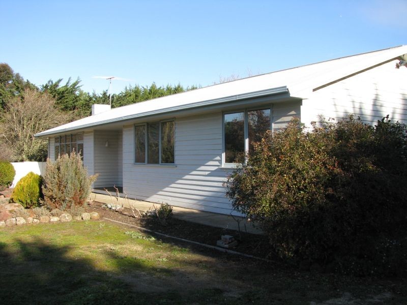 79  Blackrange Road, Monegeetta VIC 3433