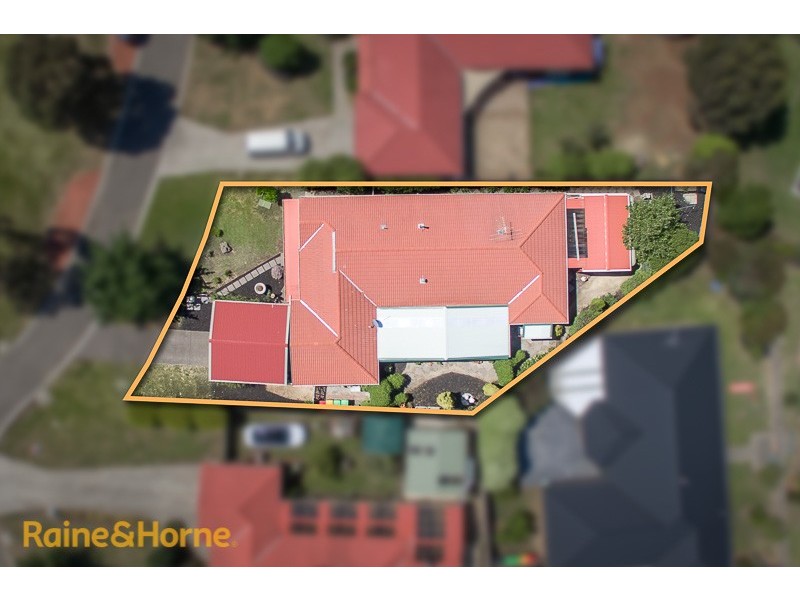 11 Landscape Close, Gisborne VIC 3437