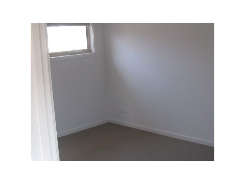 3/14-16 Rodney Street, Gisborne VIC 3437