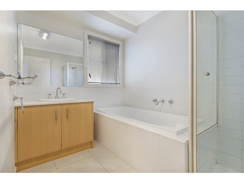 68 The Boulevard, Gisborne VIC 3437