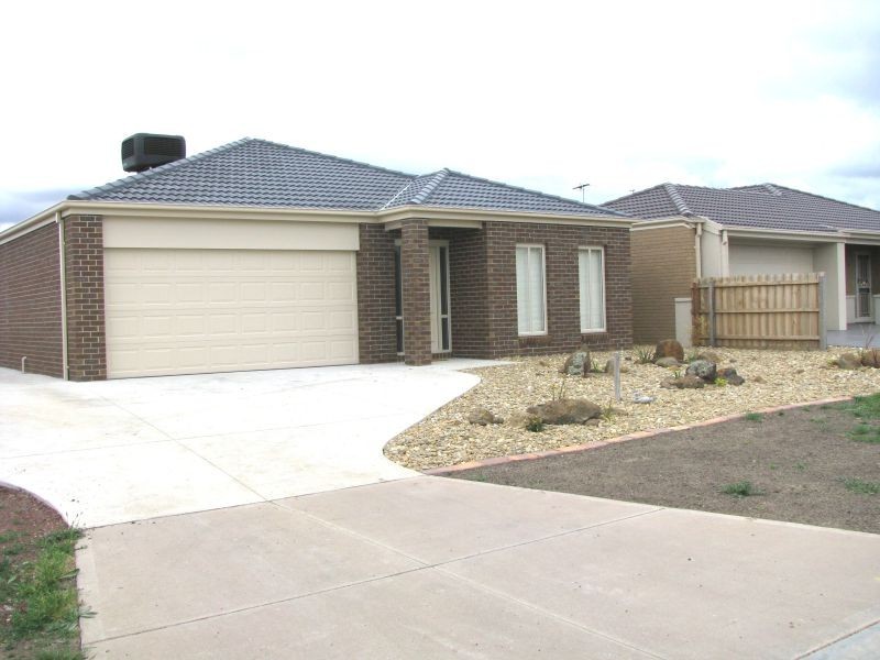 21 Vernon Close, New Gisborne VIC 3438