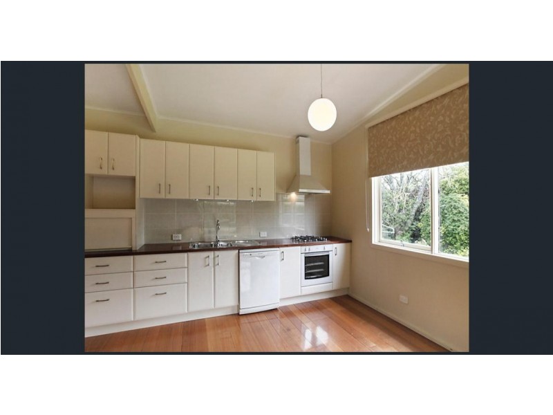 18 Maxwell Street, Kyneton VIC 3444