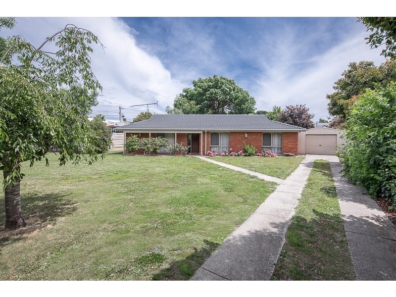 19 Station Road, Gisborne VIC 3437