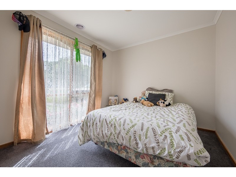 19 Station Road, Gisborne VIC 3437