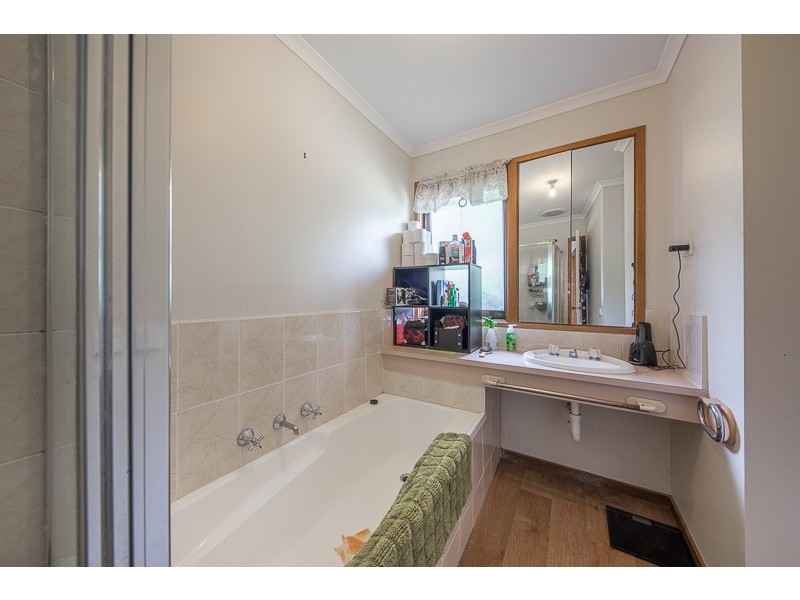 19 Station Road, Gisborne VIC 3437
