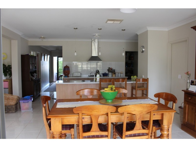 7 Boyd Court, Romsey VIC 3434
