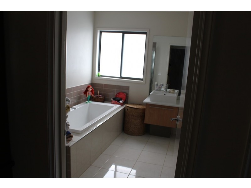 7 Boyd Court, Romsey VIC 3434