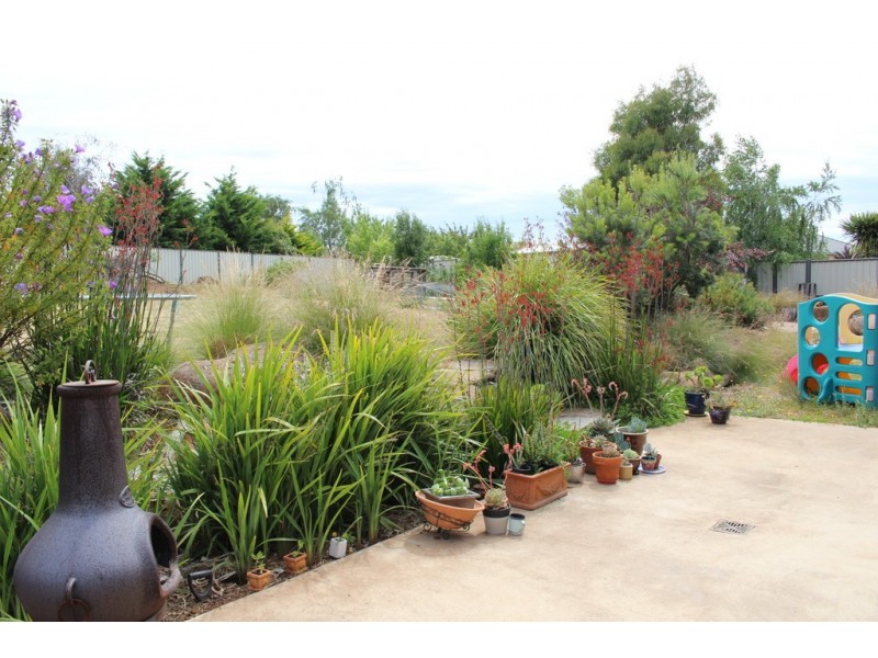 7 Boyd Court, Romsey VIC 3434