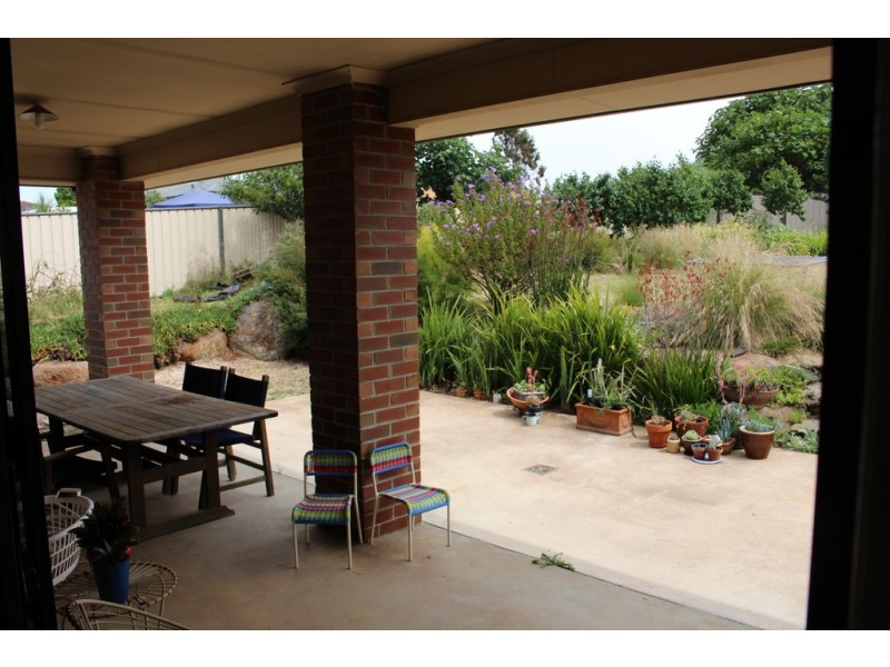 7 Boyd Court, Romsey VIC 3434