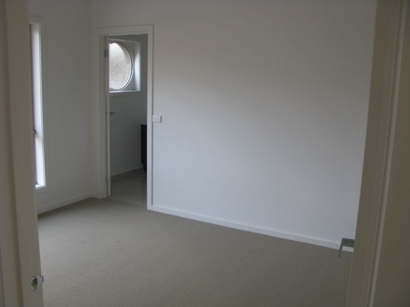 4/14-16 Rodney Street, Gisborne VIC 3437