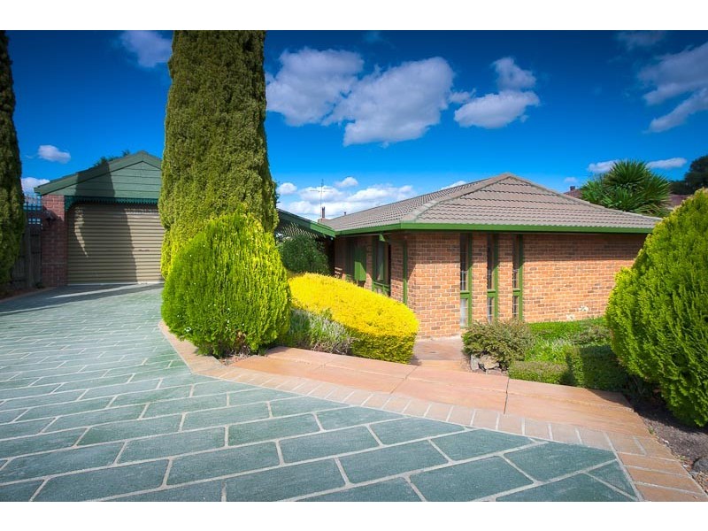 11 The Boulevard, Gisborne VIC 3437