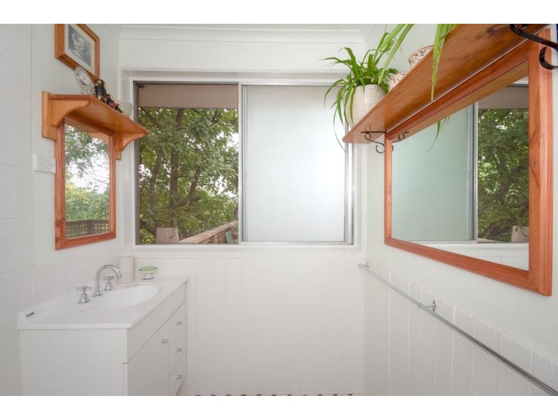 2  Washington Lane, Woodend VIC 3442