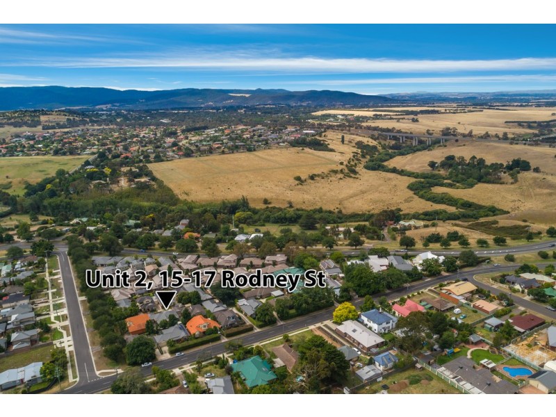 Unit 2, 15-17 Rodney Street, Gisborne VIC 3437
