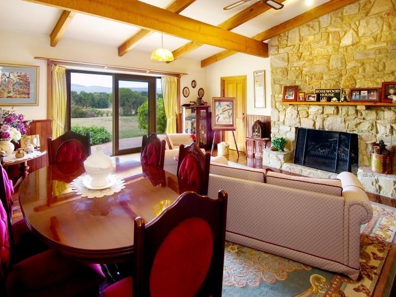 30 Kemp Rd, Gisborne VIC 3437