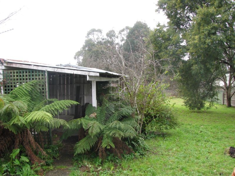 35  Bawden Road, Woodend VIC 3442