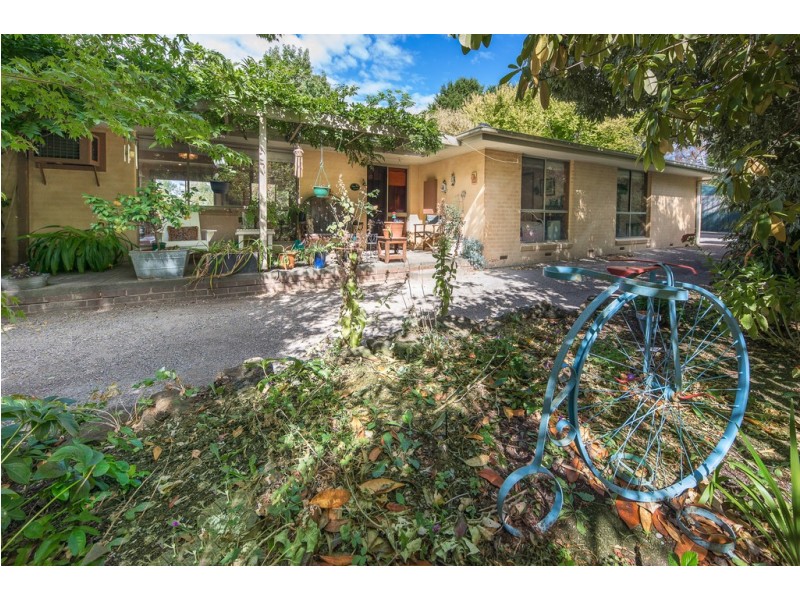161 Waterfalls Road, Mount Macedon VIC 3441