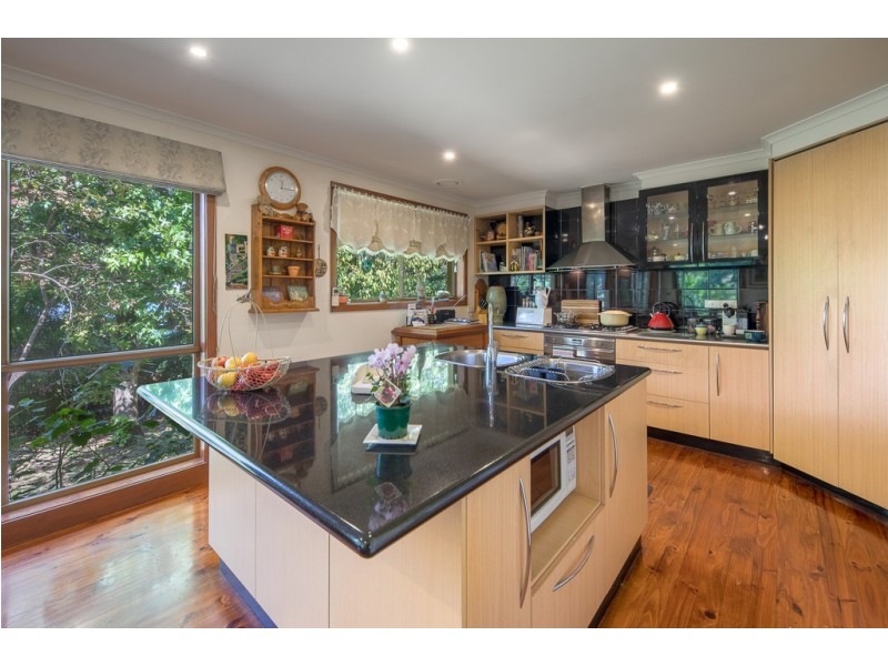 161 Waterfalls Road, Mount Macedon VIC 3441