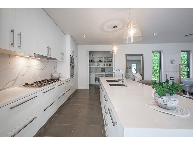 47 Willowbank Road, Gisborne VIC 3437