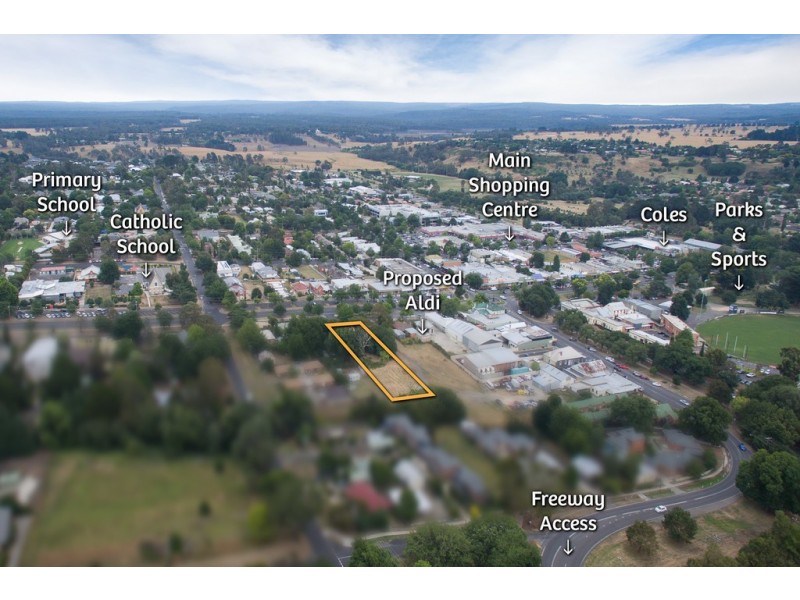 53 Aitken Street, Gisborne VIC 3437